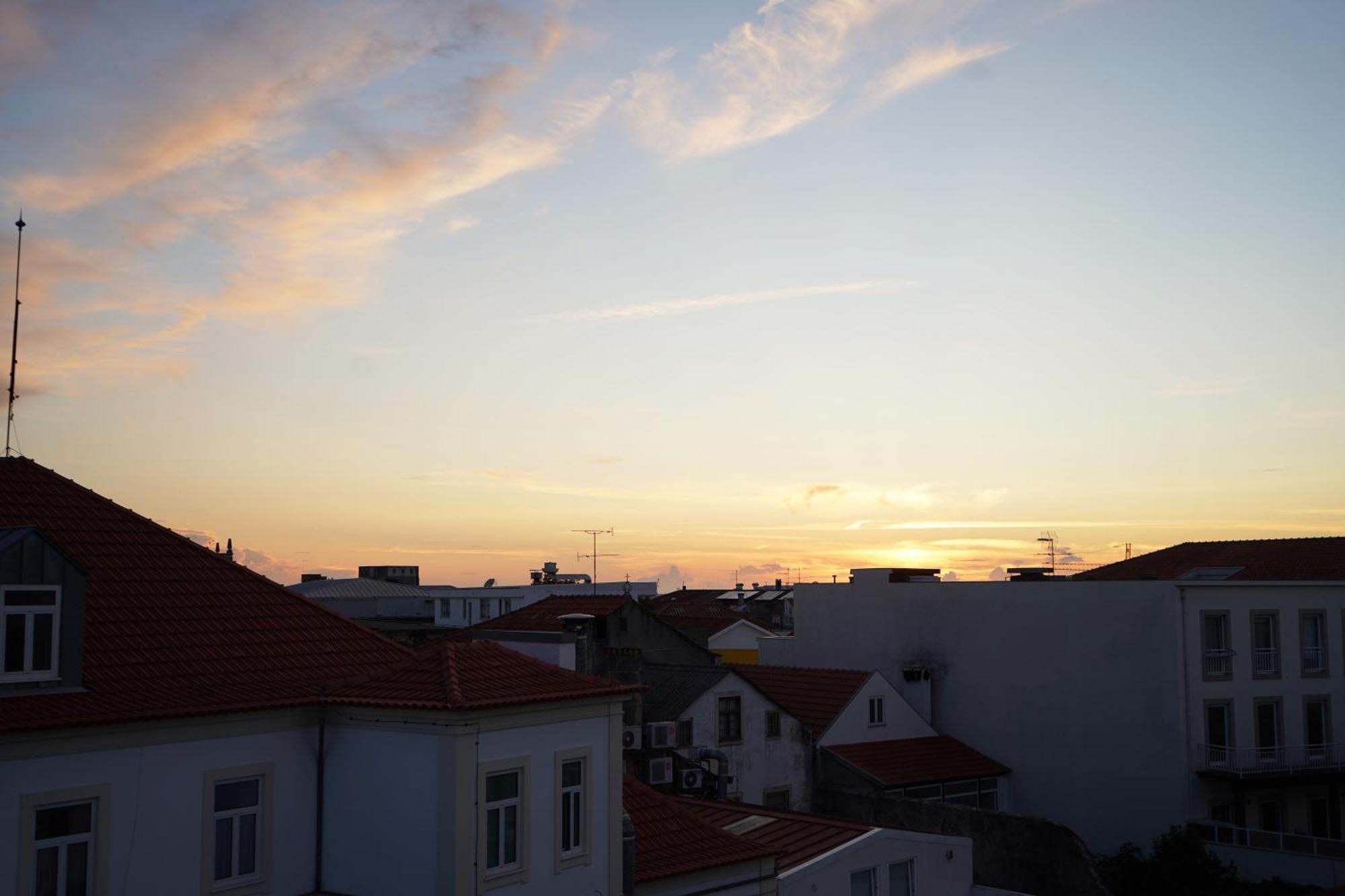 Vic Aveiro Arts House Hotel ภายนอก รูปภาพ