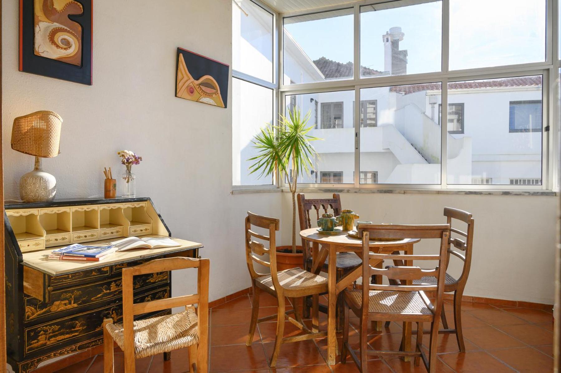Vic Aveiro Arts House Hotel ภายนอก รูปภาพ
